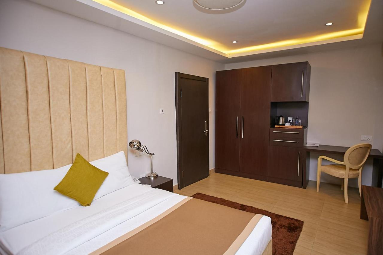 The Cabin Hotel Accra Luaran gambar