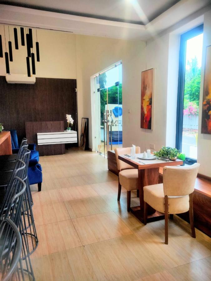 The Cabin Hotel Accra Luaran gambar