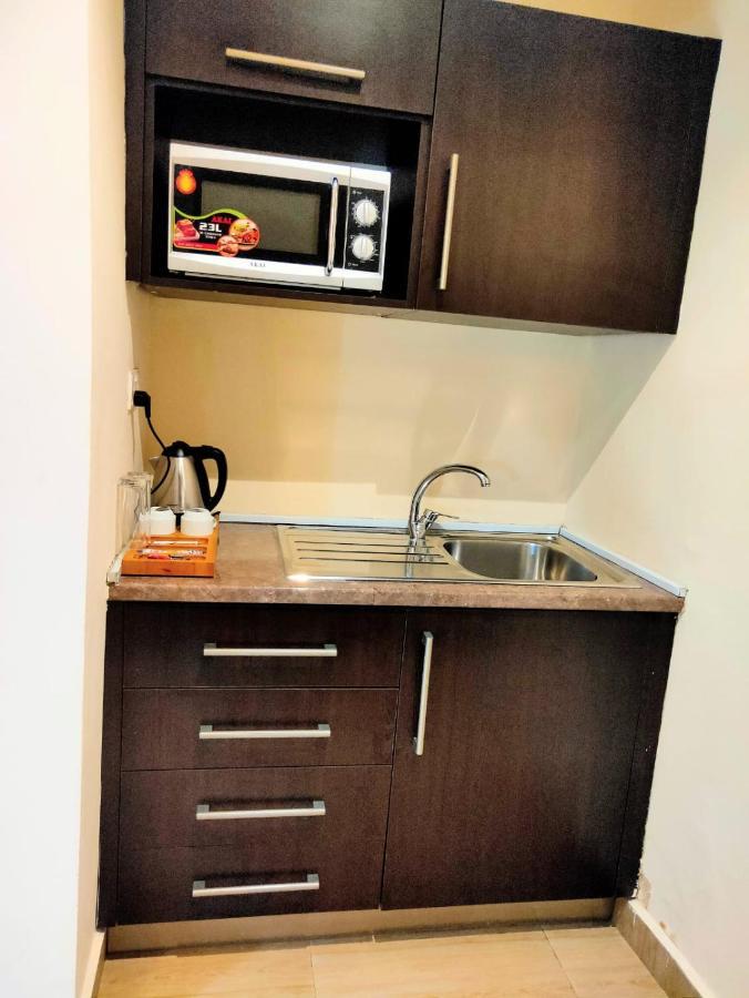 The Cabin Hotel Accra Luaran gambar