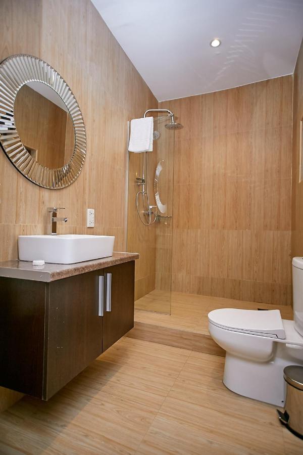 The Cabin Hotel Accra Luaran gambar