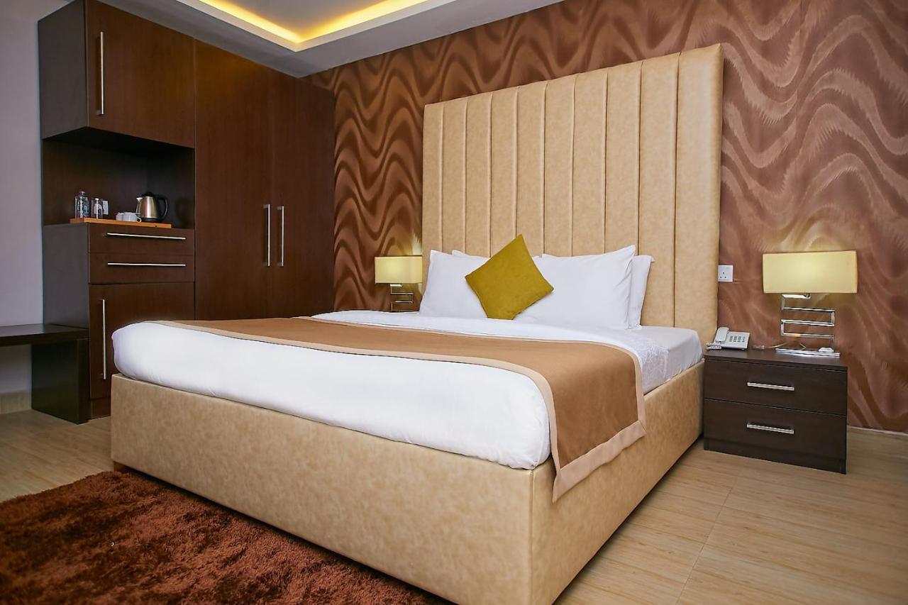 The Cabin Hotel Accra Luaran gambar